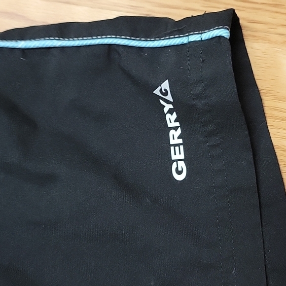 Gerry Youth / Boy's Swim Trunks Board Shorts like new - Picture 3 of 8